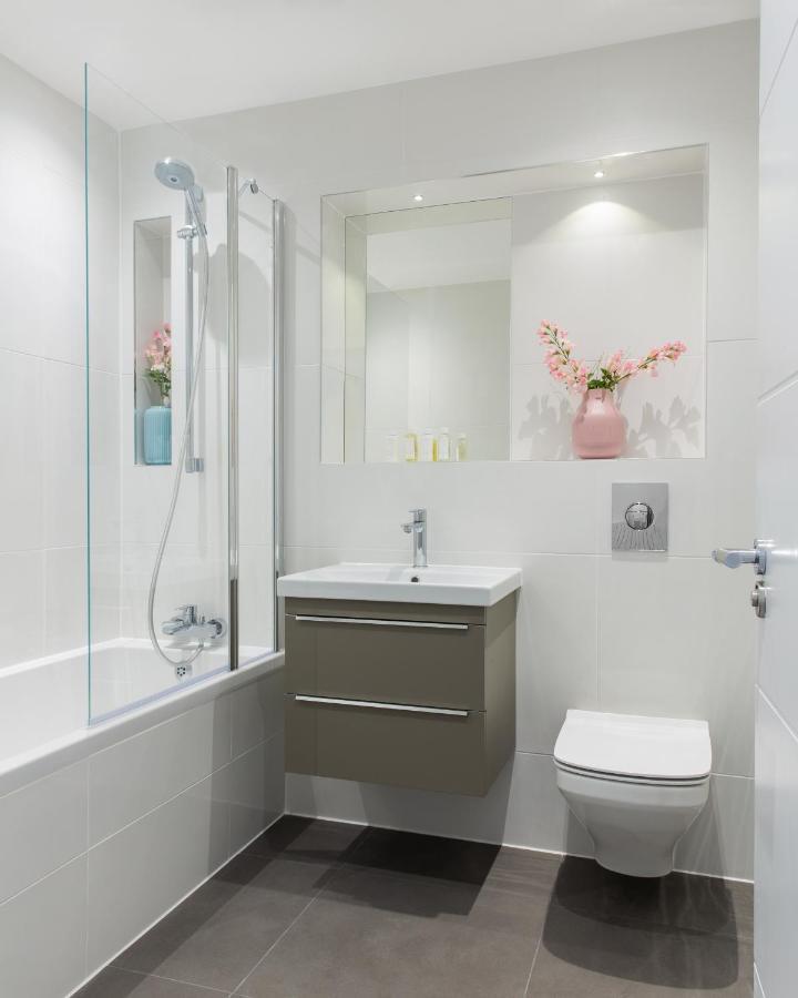 Queens Park By Viridian Apartments London Exterior foto
